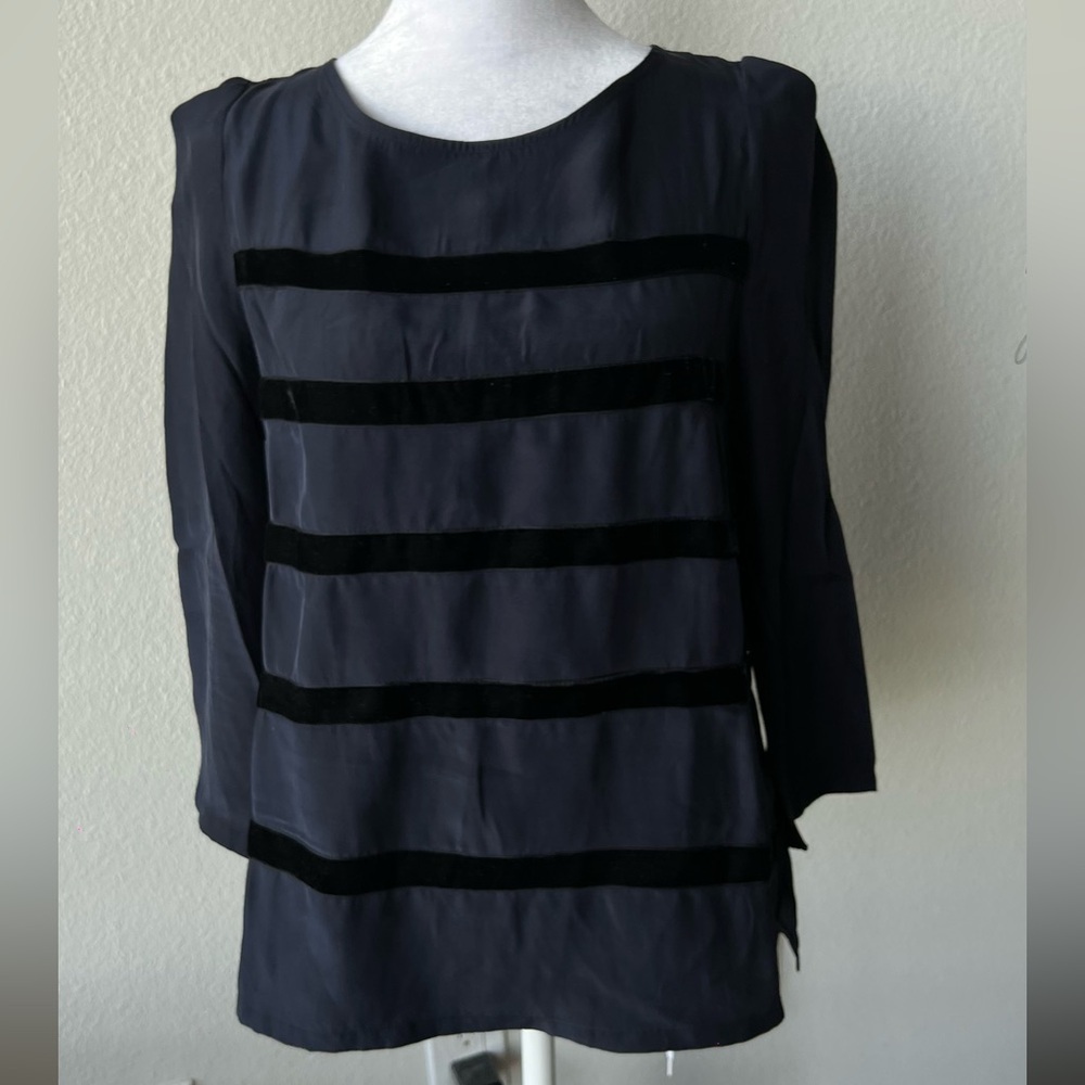 Sandro Small navy 3/4 puff sleeve SILK and velvet Blouse $395 - Picture 2 of 10